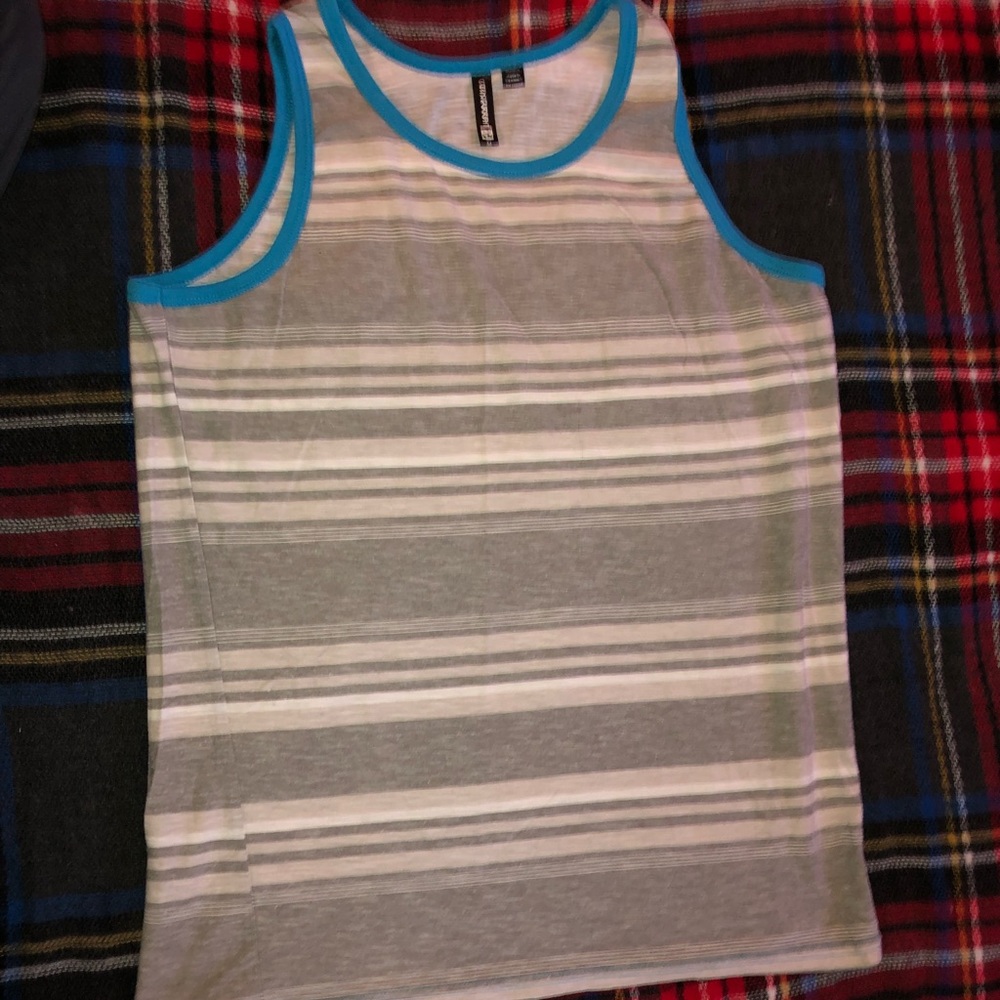 M men’s tank